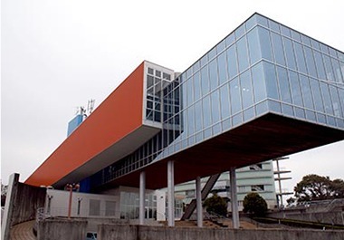 県立坂本龍馬記念館